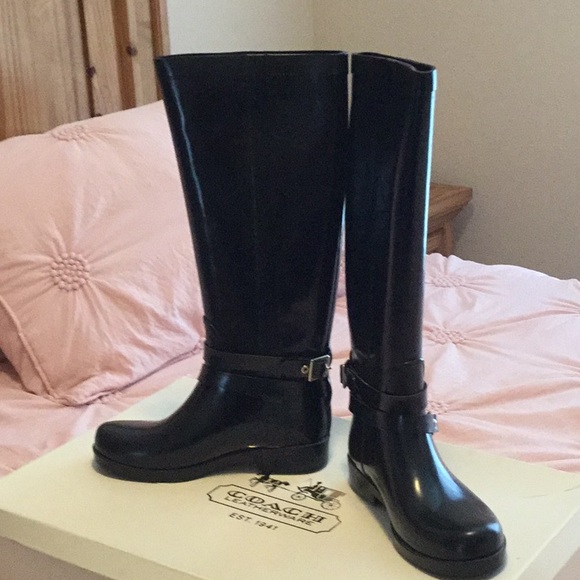 COACH RAIN BOOTS - Picture 2 of 2